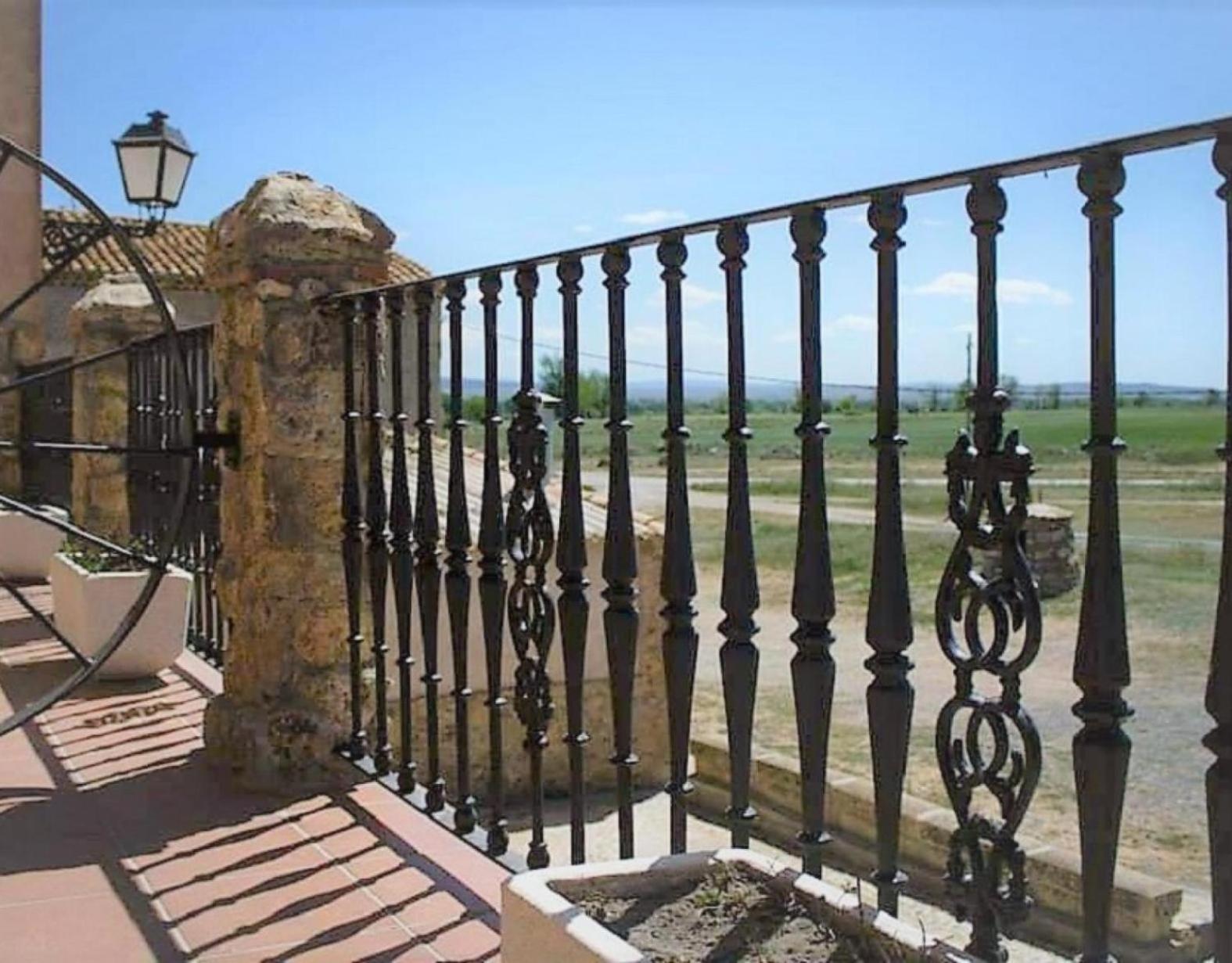 Masia Los Camineros Cella Exterior photo